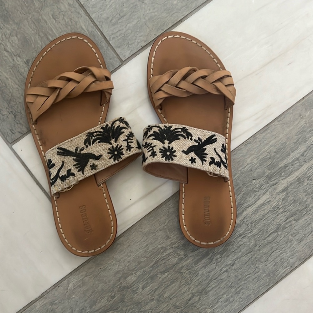 Soludos Otomi Embroidered Braided Slide Sandal in Sand Black